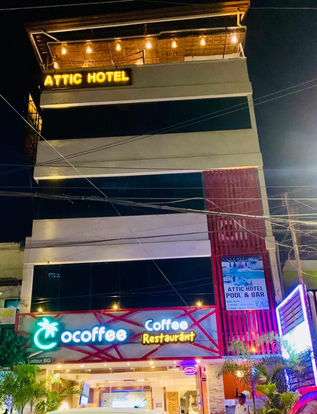 Attic Capsule Hotel Marigondon  エクステリア 写真